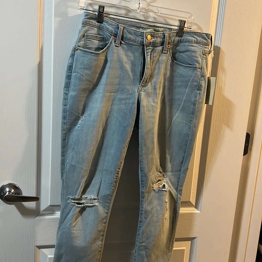 University Thread Jeans - Picture 1 of 2